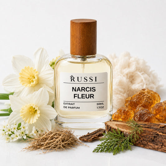 NARCIS FLEUR 50 ml Extrait de Parfum su narcizų, muskuso, kedro, vetiverijos ir ambros natomis