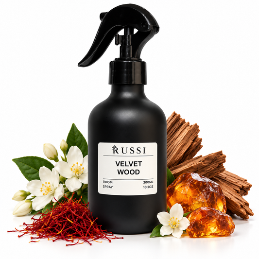 VELVET WOOD 300 ml namų ir tekstilės kvapas su šafrano, jazmino, gintaro, kedro ir muskuso natomis